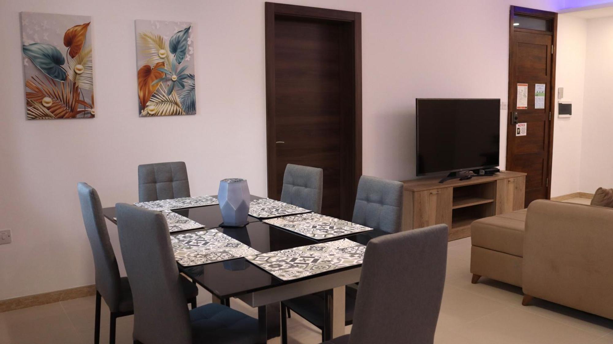 Sc6 - Modern & Spacious 2 Bed セント・ポールズ・ベイ エクステリア 写真